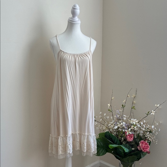 Southern Stitch Dresses & Skirts - Coastal Cowgirl Southern Stitch Lace Trimmed Cream Neutral Dress Size XL